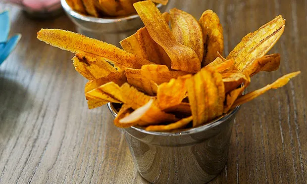 Chips de banana da taerra