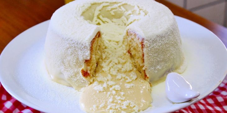 Bolo cremoso de leite ninho