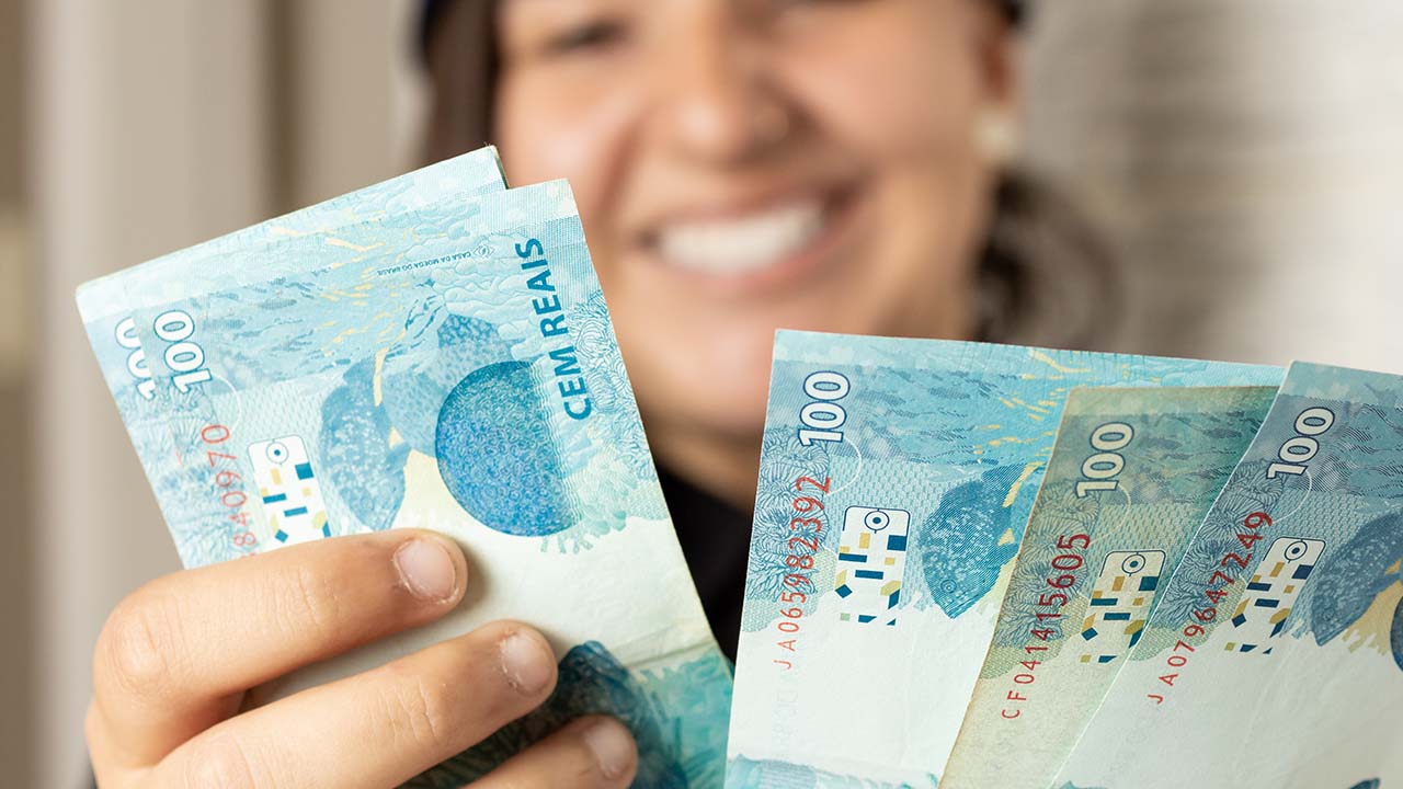Dinheiro esquecido no banco
